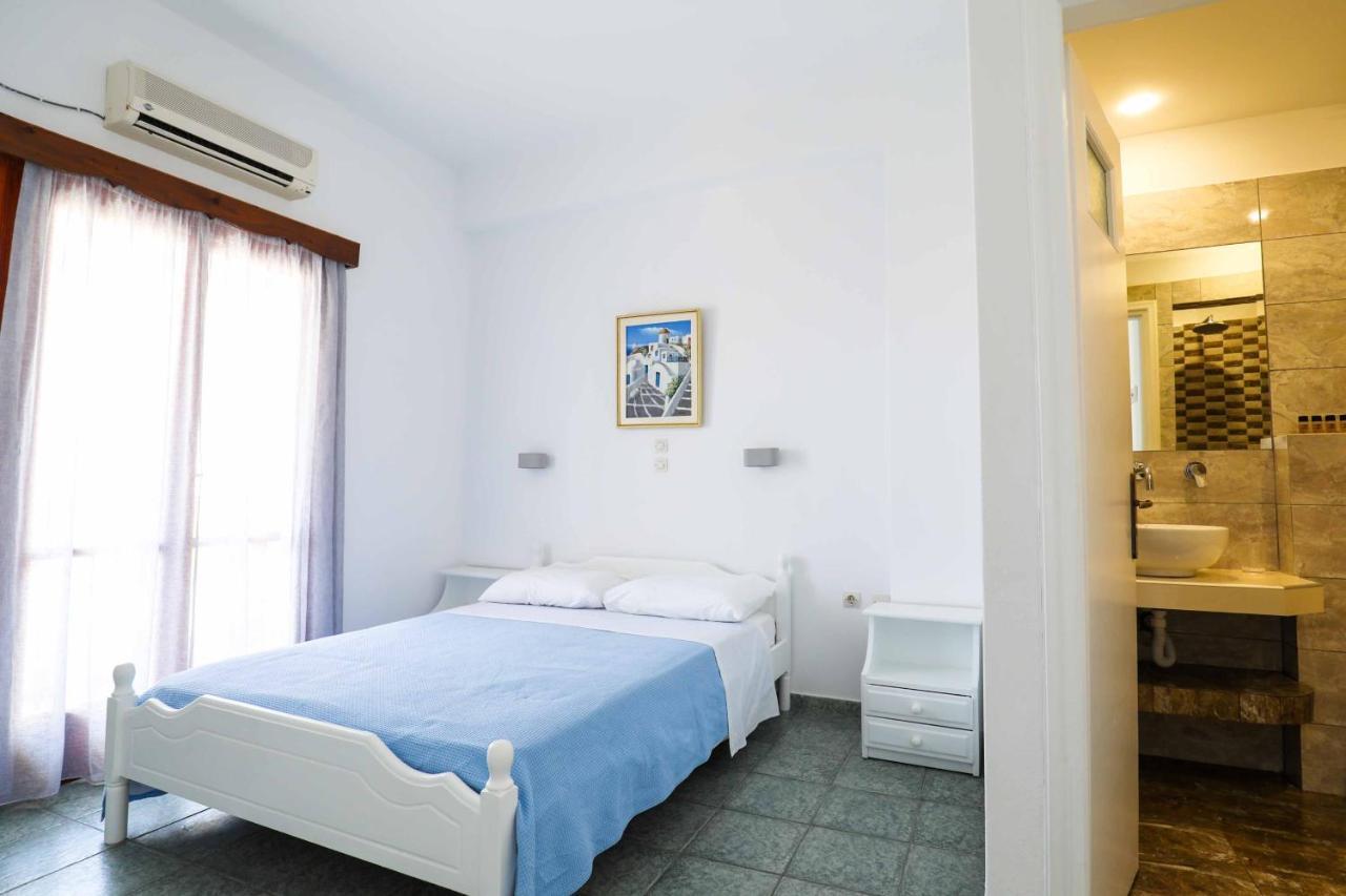 Finikas Santorini Ξενοδοχείο Καμάρι Εξωτερικό φωτογραφία